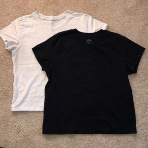 UO Plain Cotton “baby” Tee Women’s L - set of 2